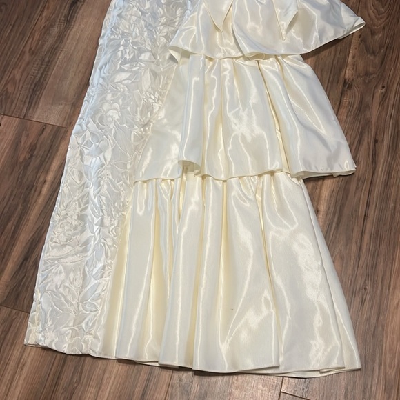 Vintage TD4 by Electra Ivory Strapless Ruffle Gown Size 9/10 – 80s Madonna Prom - Picture 4 of 14